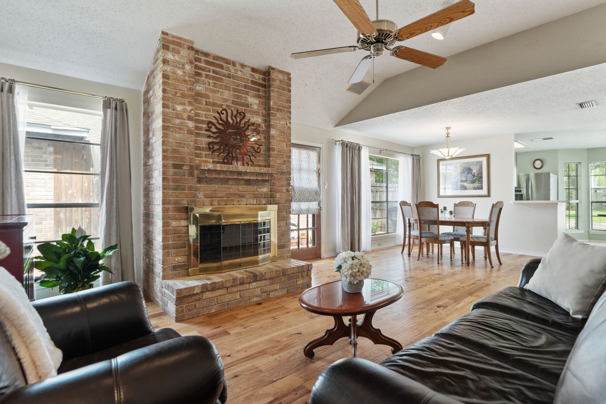 3515 Brandon Yates, San Antonio, TX 78217 Nicholas M. Bailey