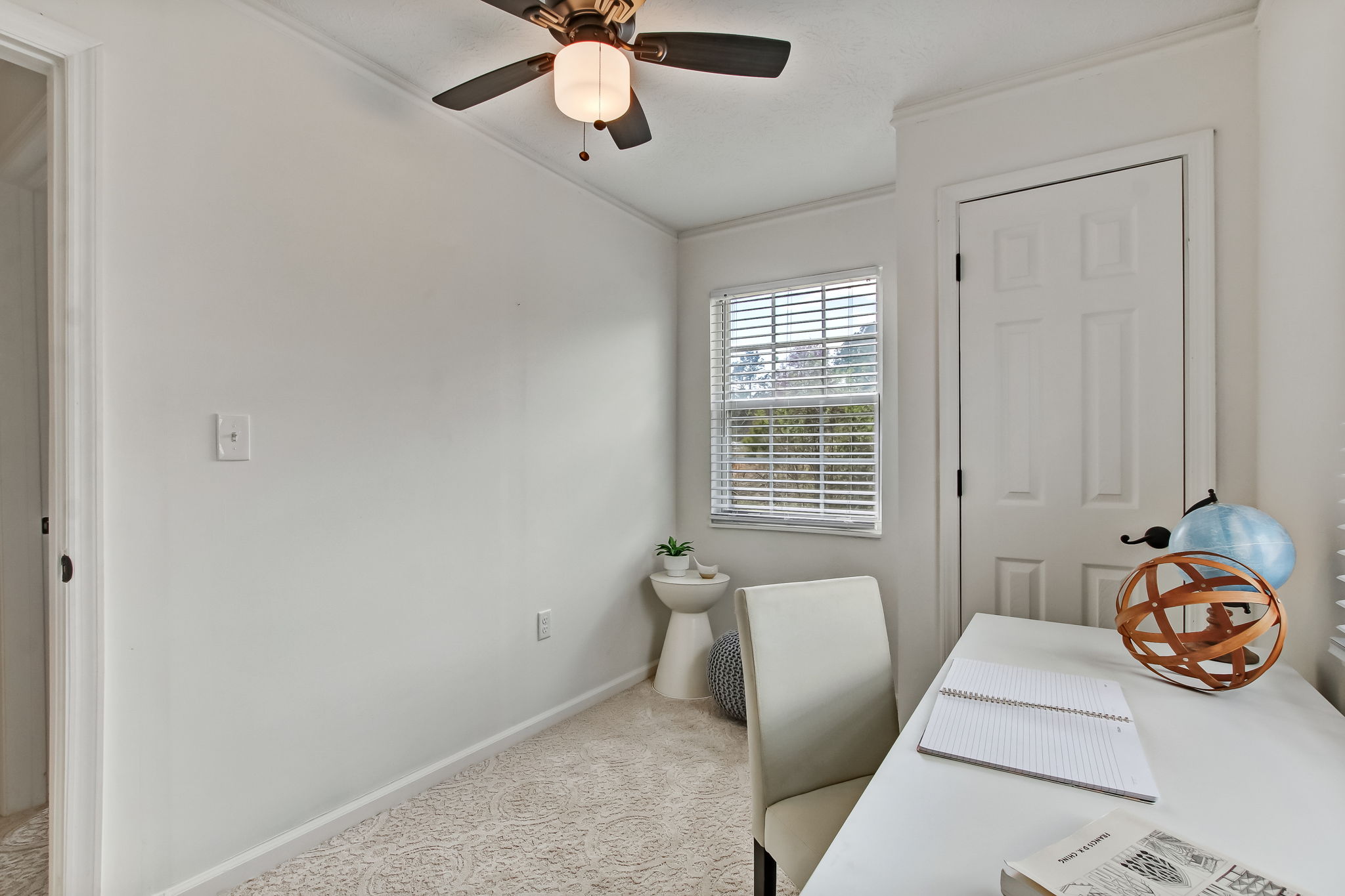 Bedroom/Office
