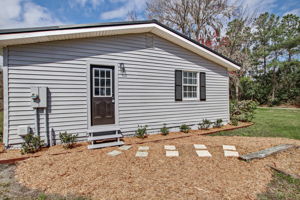 Side Entryway