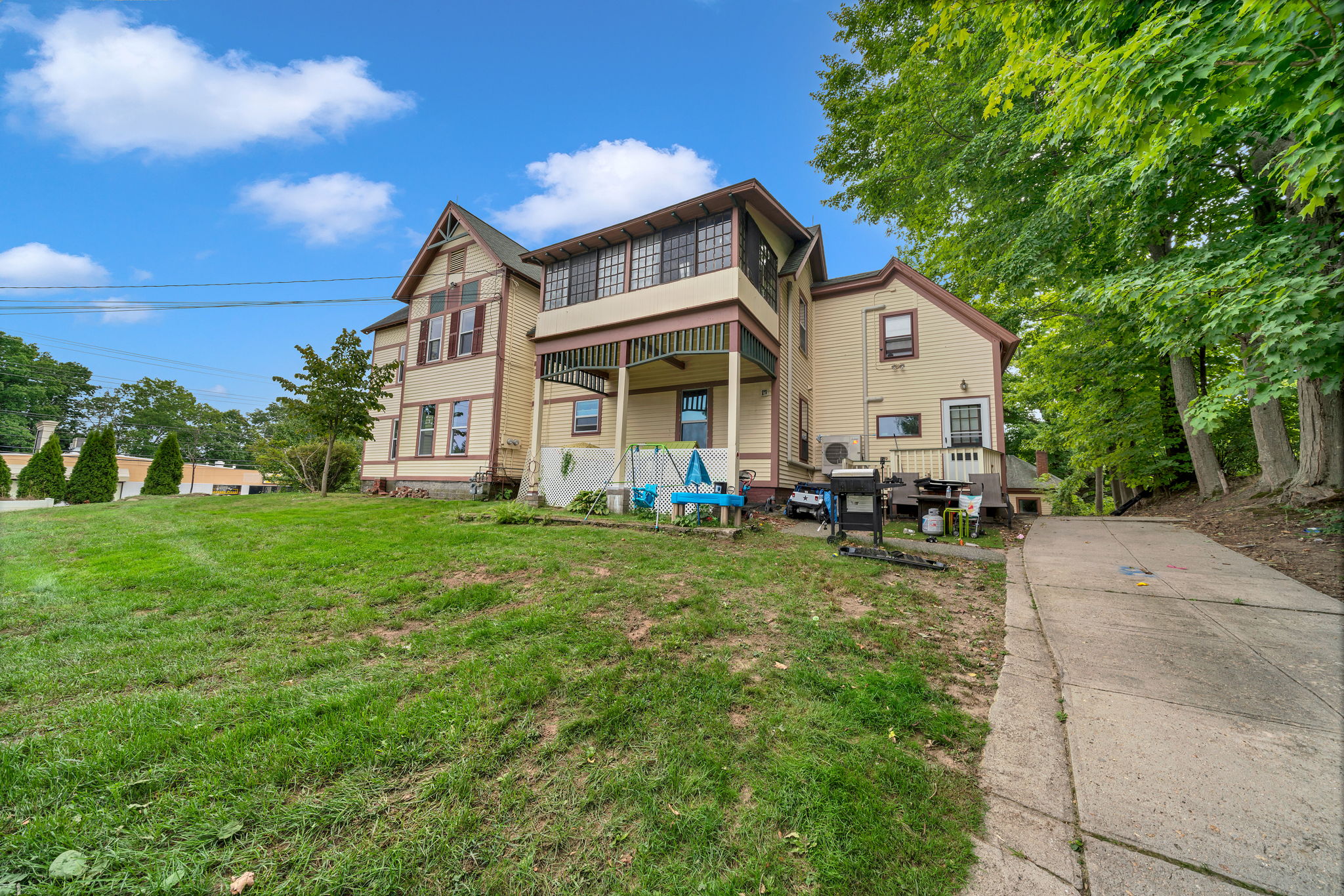 14 Crystal Ave, Derry, NH 03038, US Photo 56