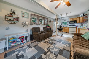 14 Crystal Ave, Derry, NH 03038, US Photo 4