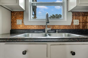 14 Crystal Ave, Derry, NH 03038, US Photo 20