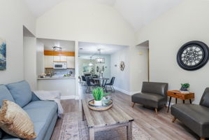 3183 Wayside Plaza, Walnut Creek, CA 94597, USA Photo 1