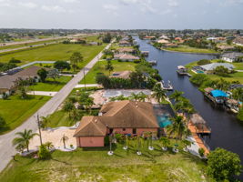 412 NW 32nd Pl, Cape Coral, FL 33993, USA Photo 38