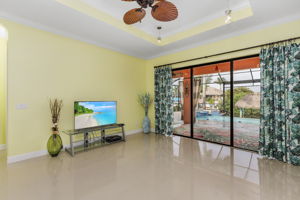 412 NW 32nd Pl, Cape Coral, FL 33993, USA Photo 12