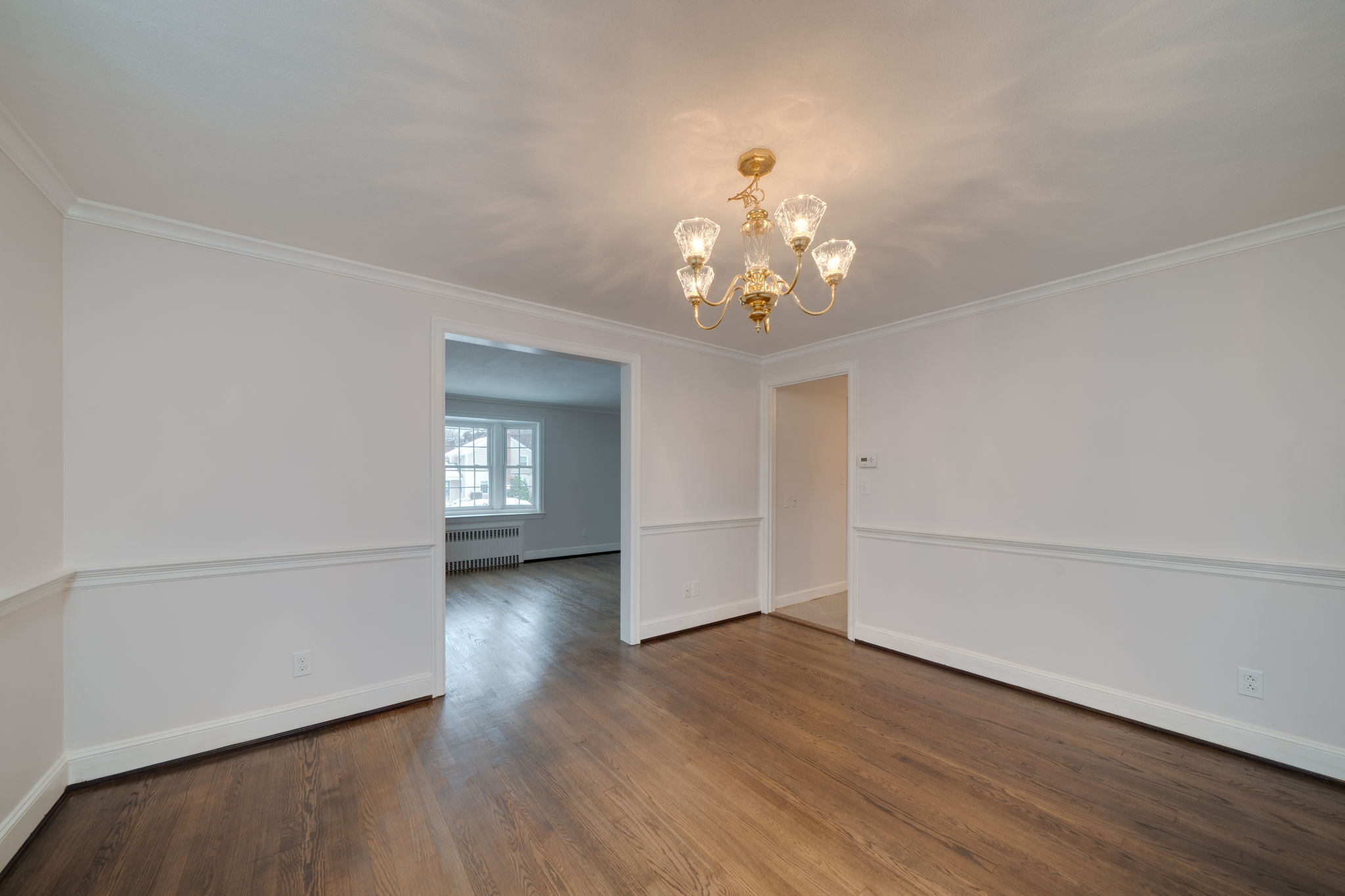 31 Crestwood Rd, West Hartford, CT 06107, US Photo 12