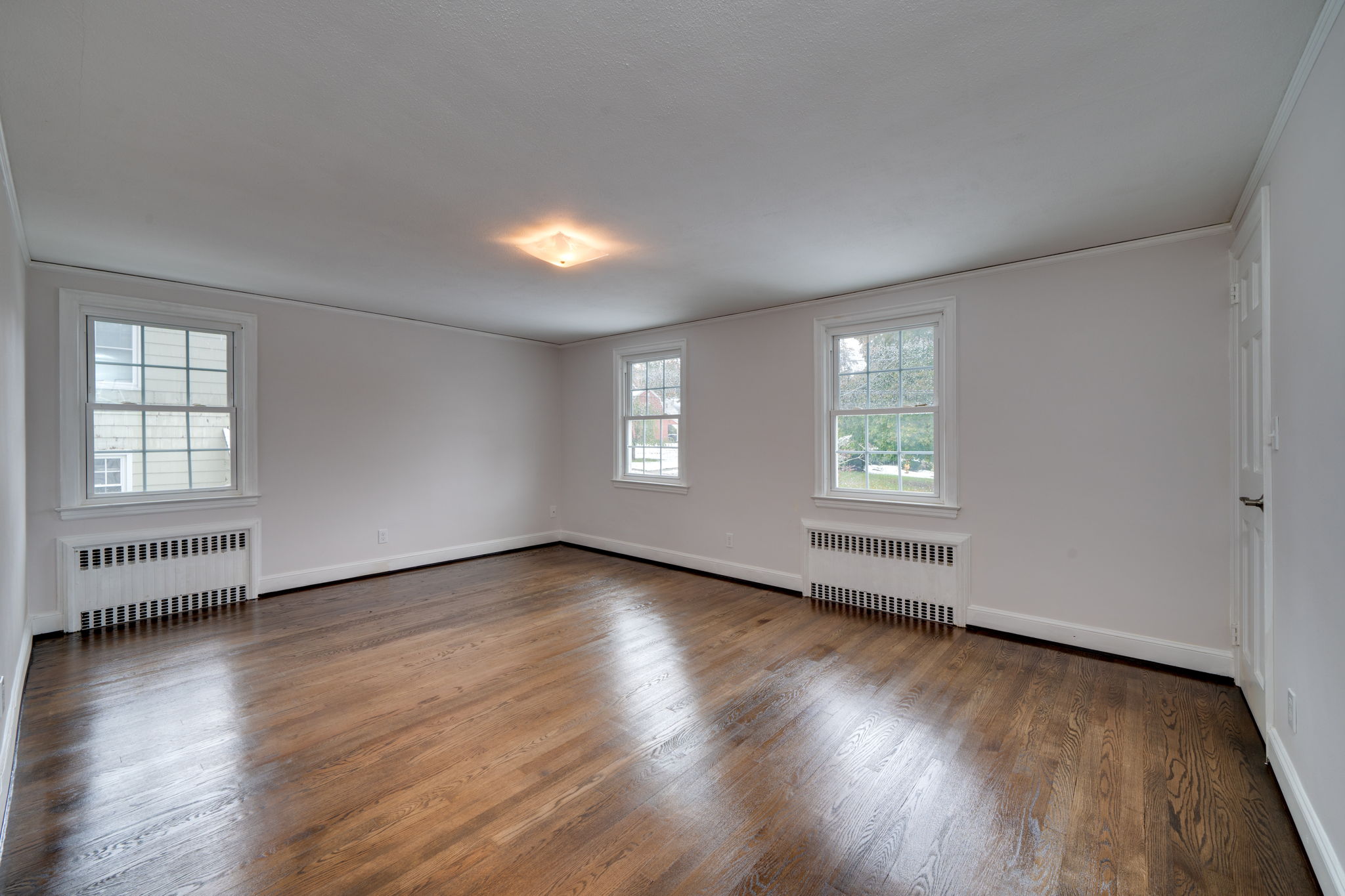 31 Crestwood Rd, West Hartford, CT 06107, US Photo 30