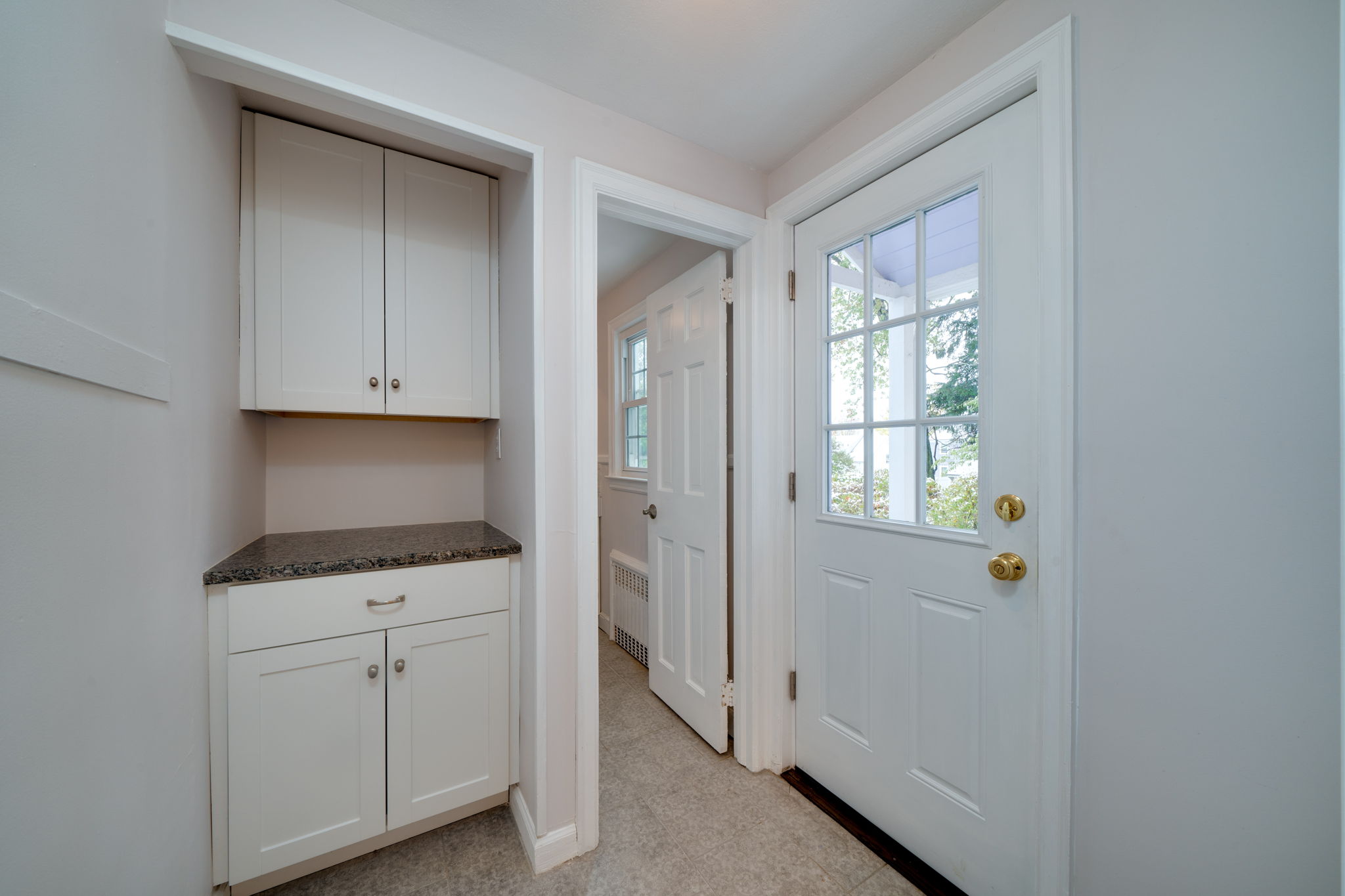 31 Crestwood Rd, West Hartford, CT 06107, US Photo 20