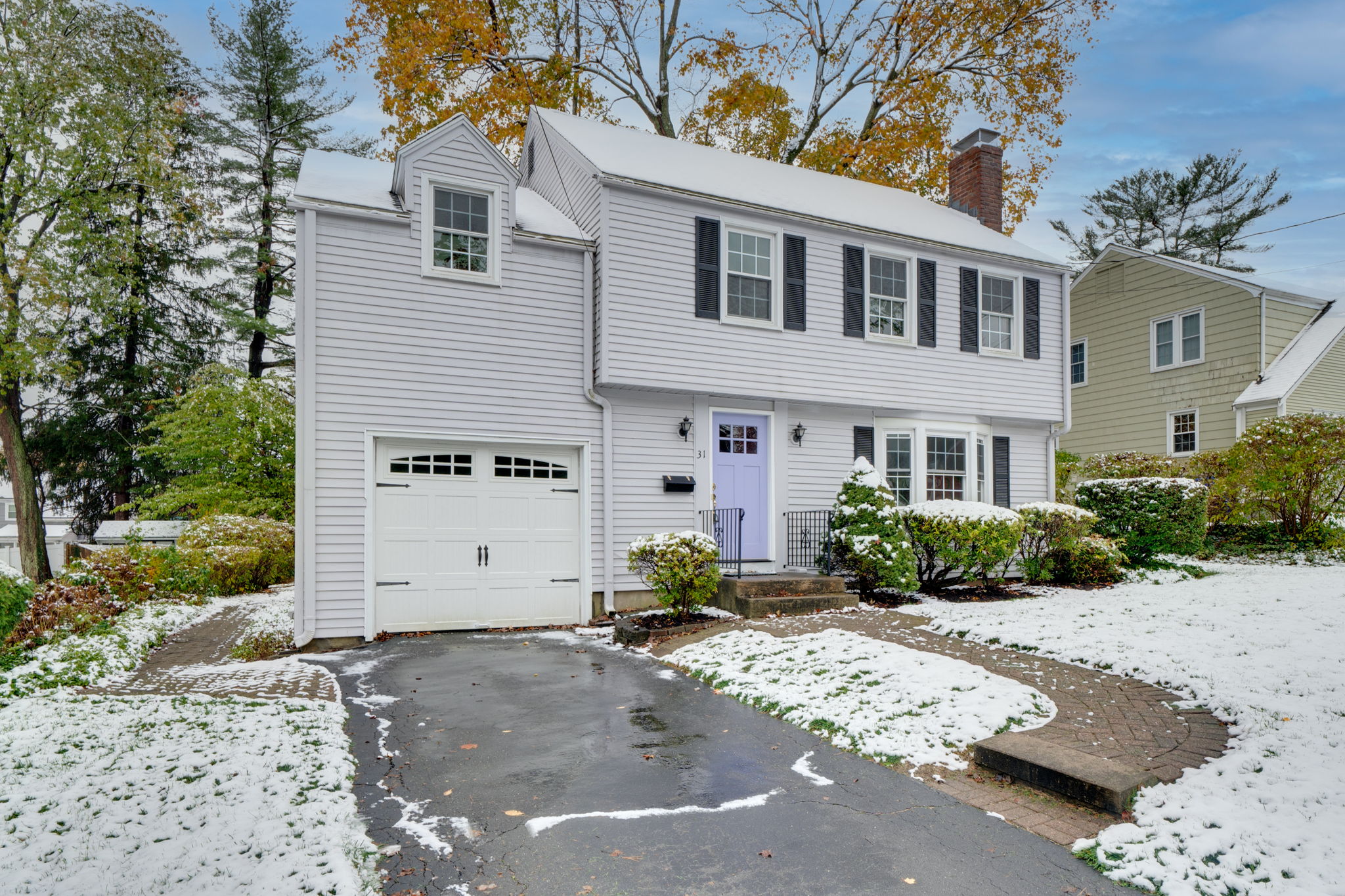 31 Crestwood Rd, West Hartford, CT 06107, US Photo 2