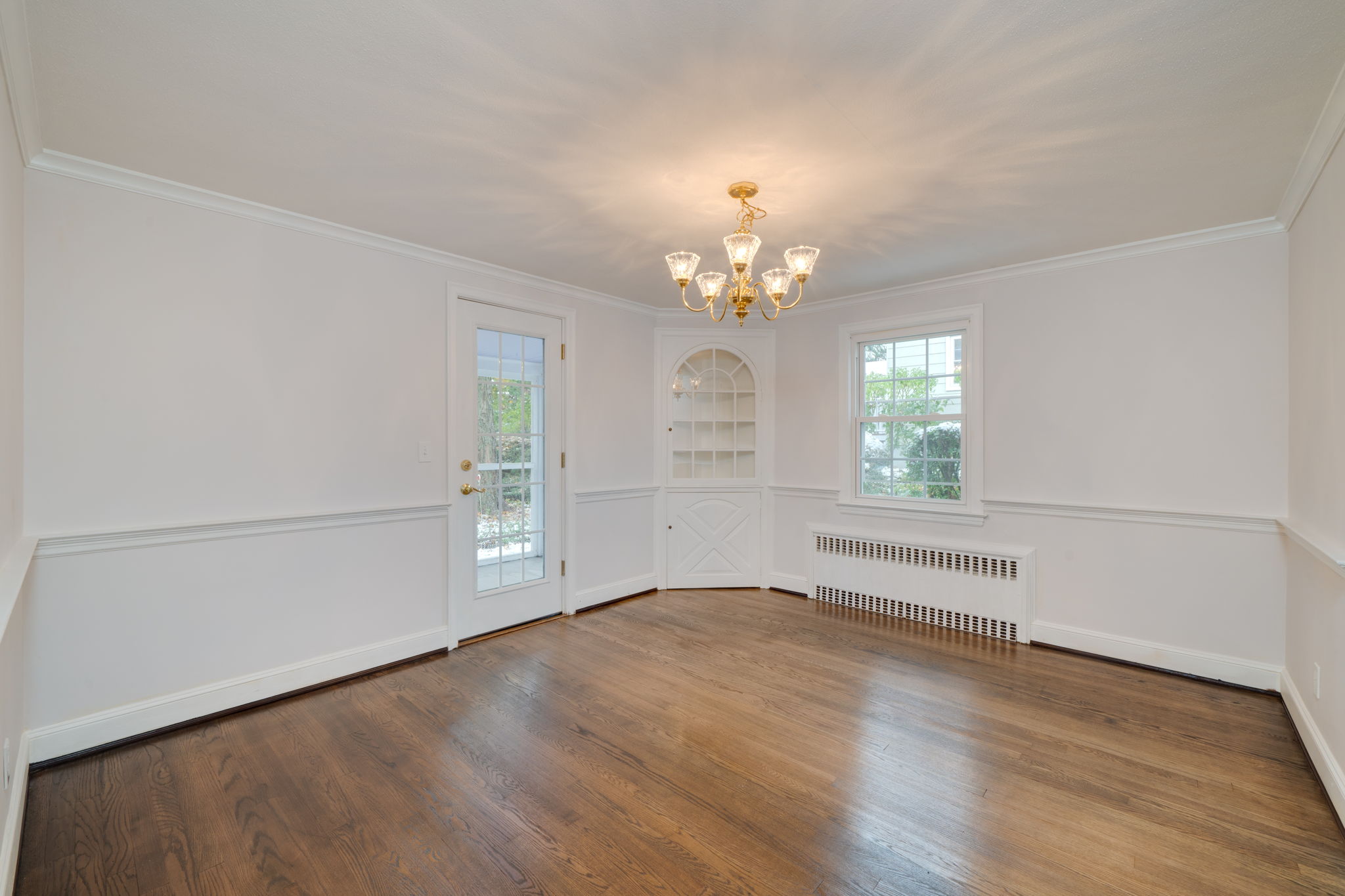 31 Crestwood Rd, West Hartford, CT 06107, US Photo 14