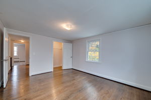 31 Crestwood Rd, West Hartford, CT 06107, US Photo 34