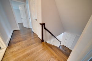 31 Crestwood Rd, West Hartford, CT 06107, US Photo 24