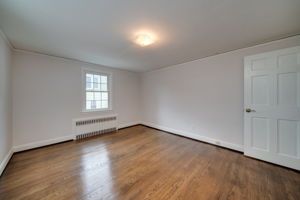 31 Crestwood Rd, West Hartford, CT 06107, US Photo 36