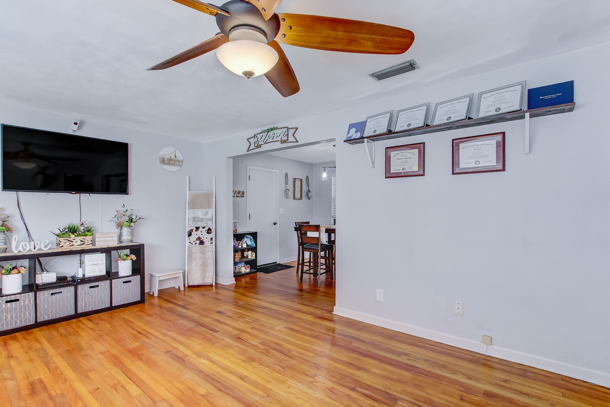 2112 Dean Rd, Jacksonville, FL 32216 ECVT