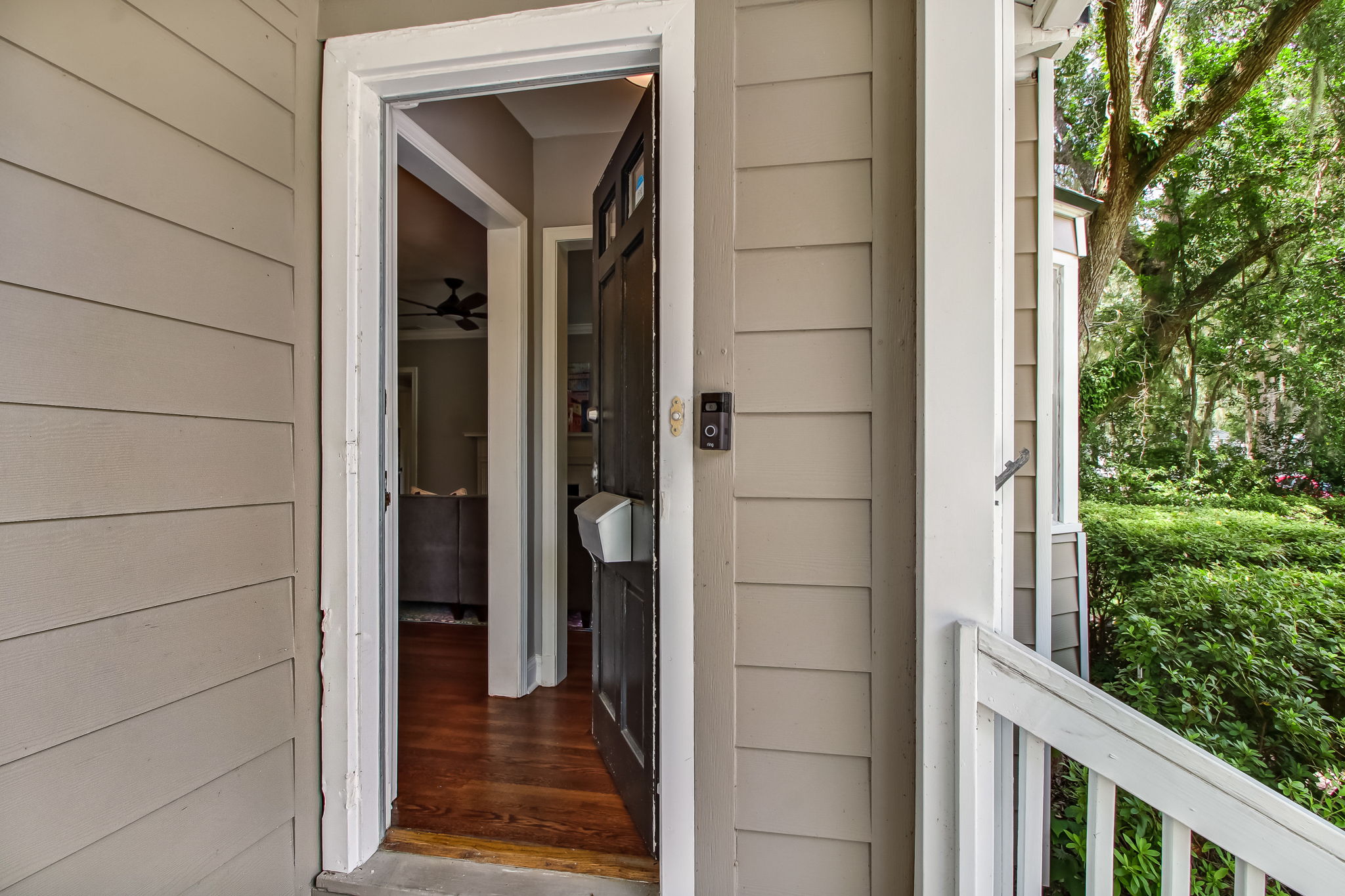 Front Entry Detail