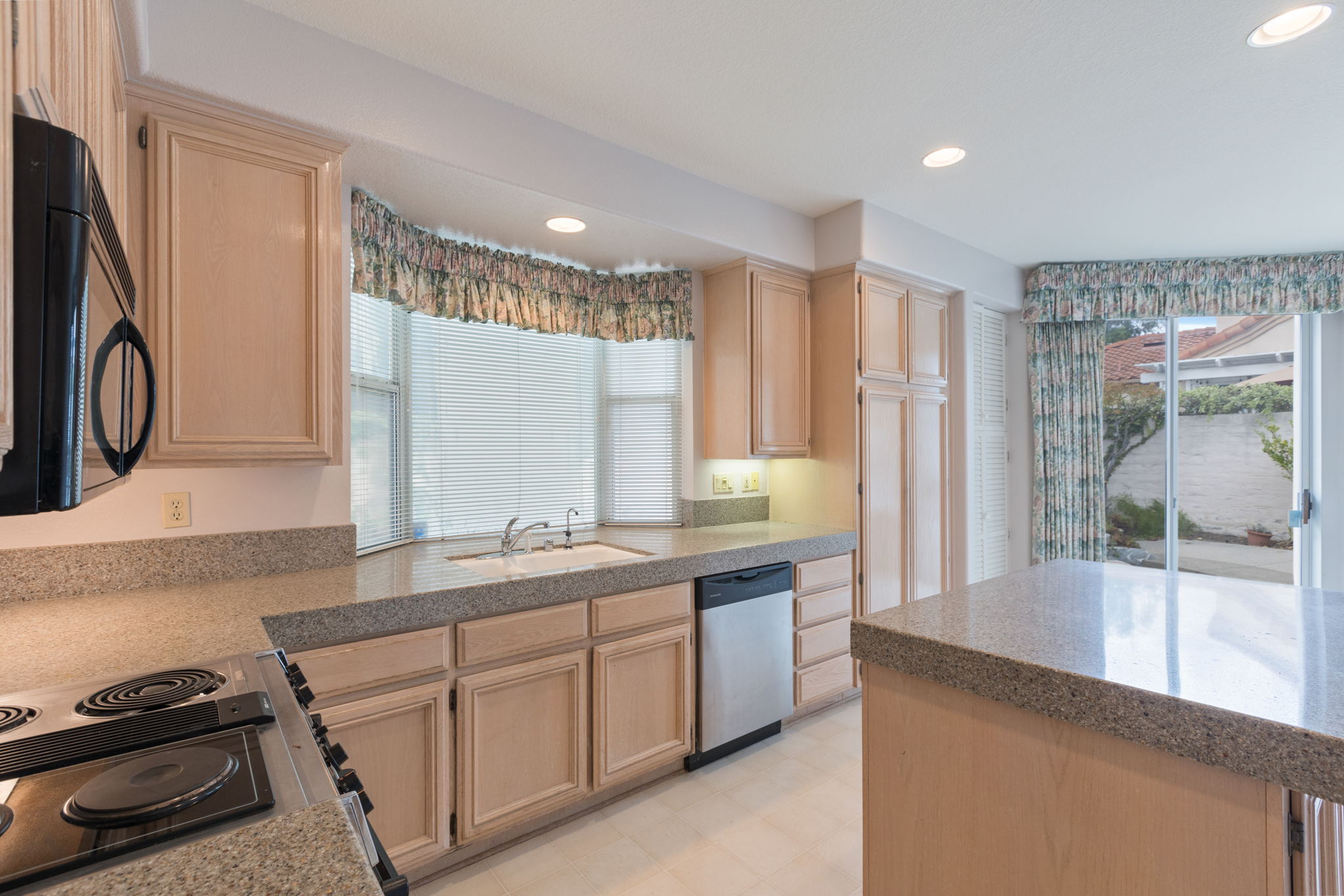 28451 Acapulco, Mission Viejo, CA 92692, USA Photo 21