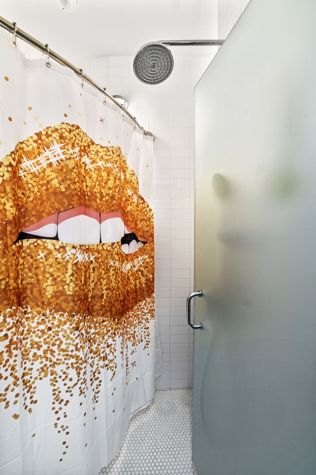 325 W 21st St 12, New York, NY 10011, US