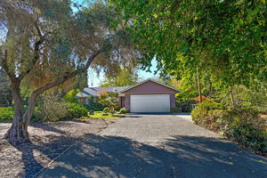 1089 Mohr Ln, Concord, CA 94518, USA Photo 1