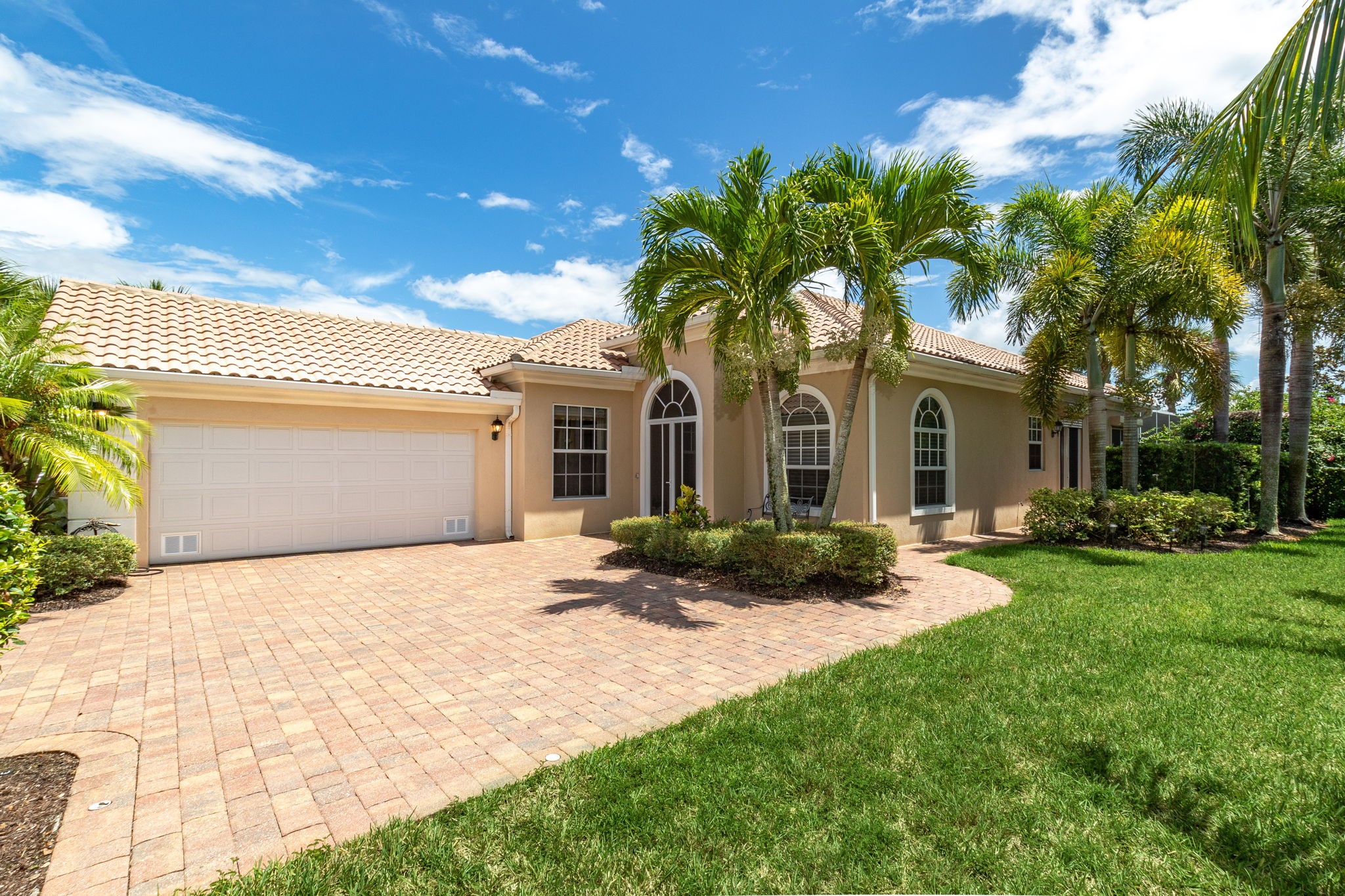 8504 Alessandria Ct, Naples, FL 34114, US Photo 2