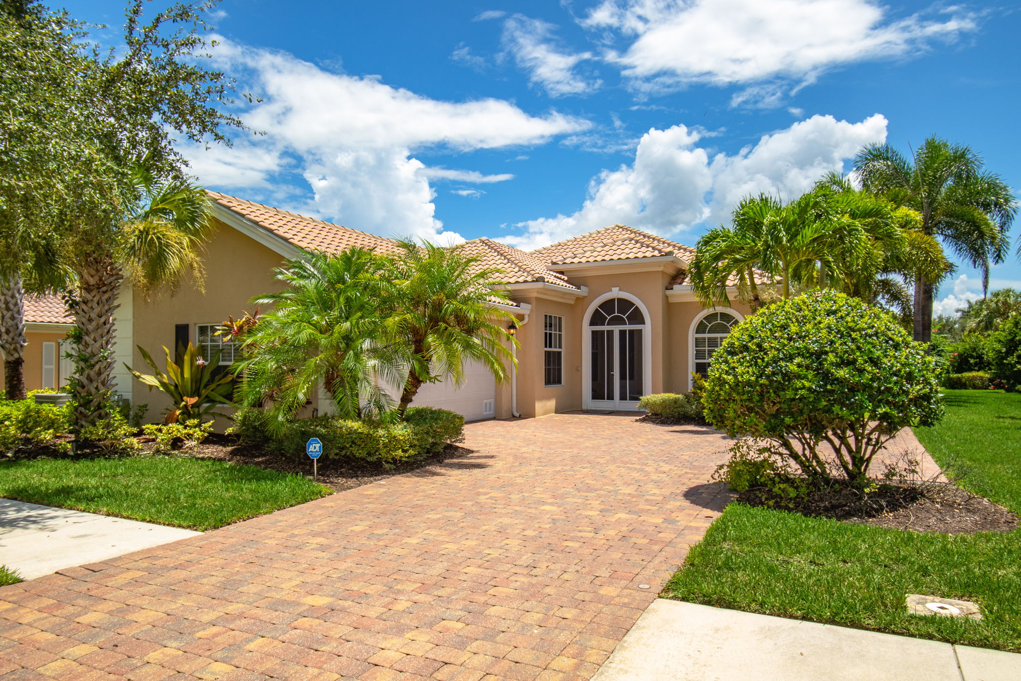 8504 Alessandria Ct, Naples, FL 34114, US Photo 1