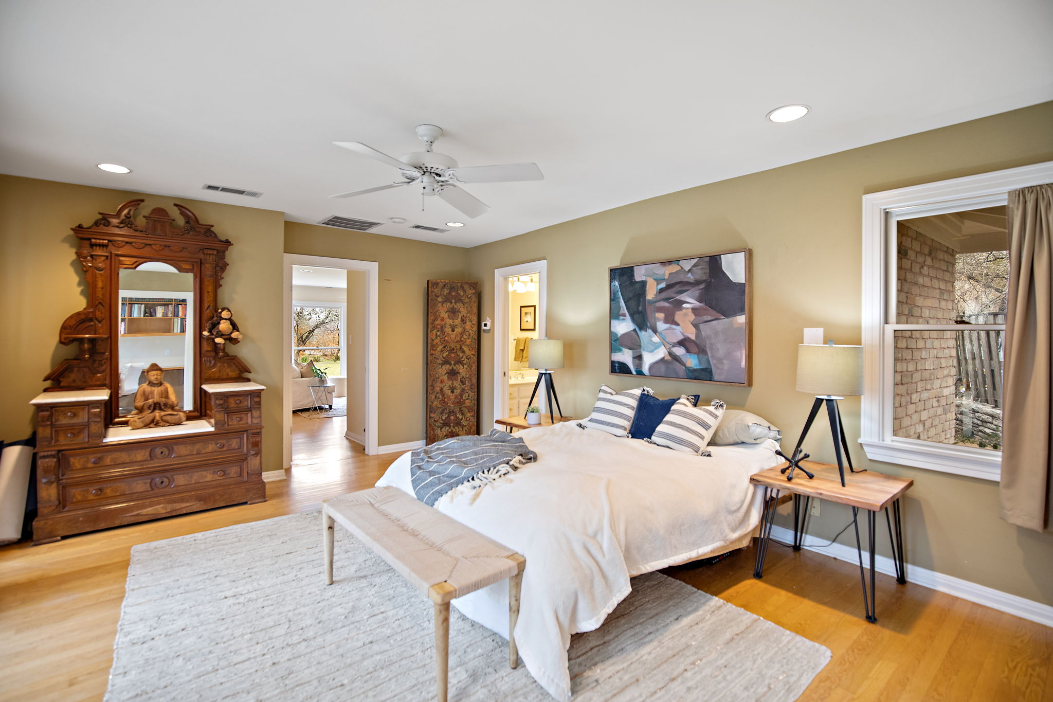 902 Bluebonnet Ln, Austin, TX 78704, US Photo 29