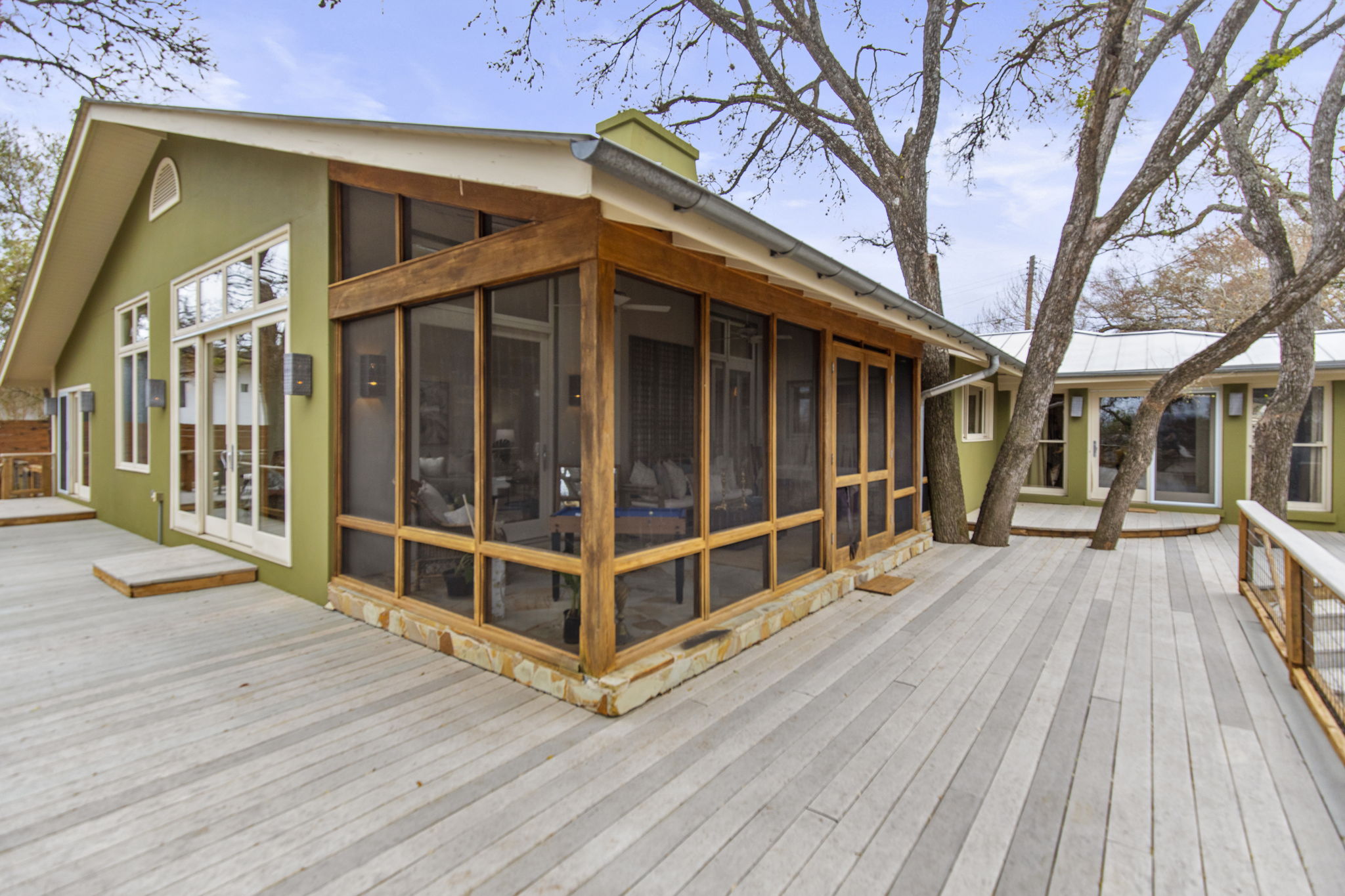 902 Bluebonnet Ln, Austin, TX 78704, US Photo 9