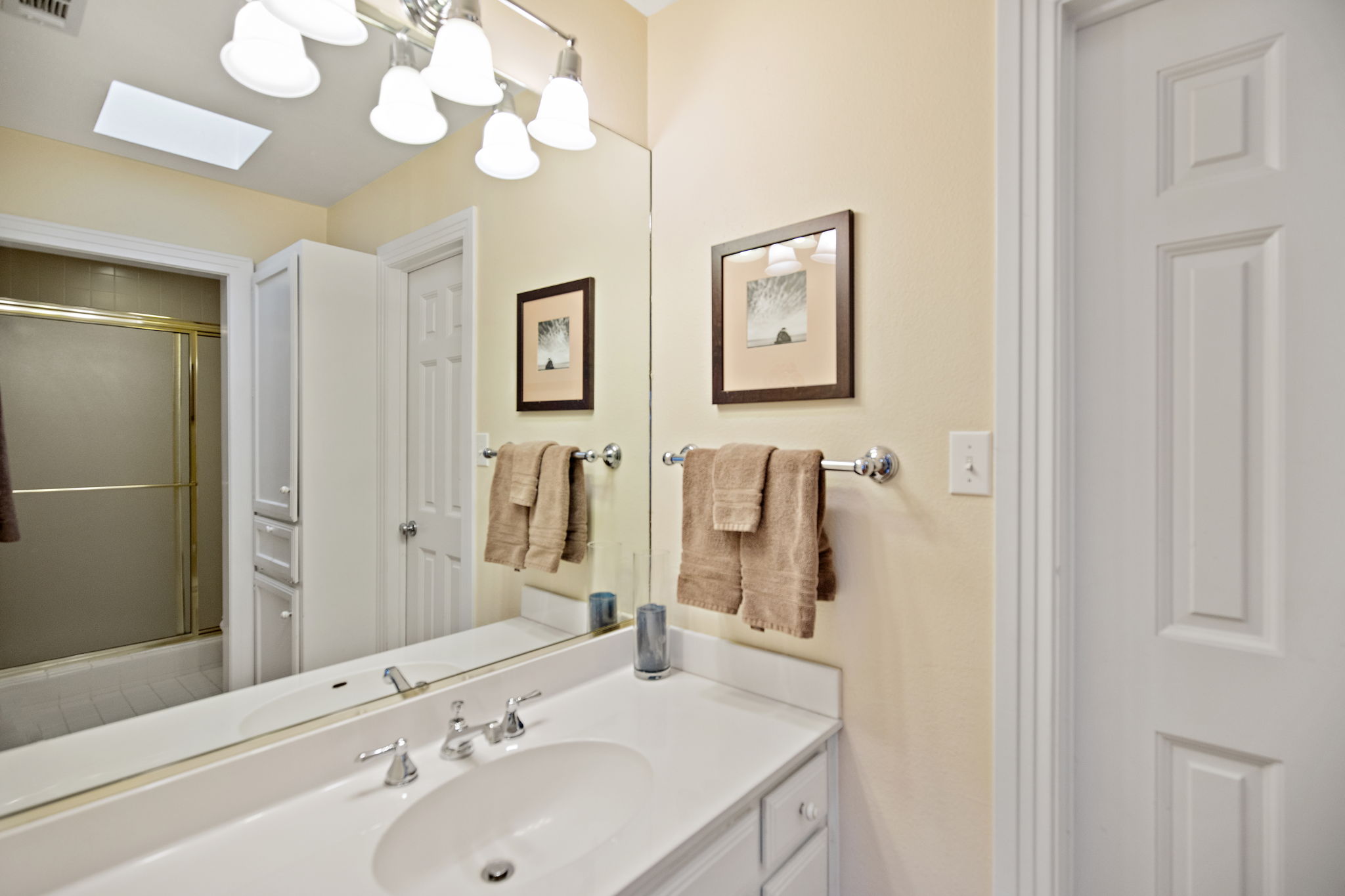 902 Bluebonnet Ln, Austin, TX 78704, US Photo 30