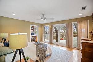 902 Bluebonnet Ln, Austin, TX 78704, US Photo 26