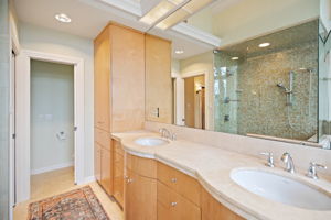 902 Bluebonnet Ln, Austin, TX 78704, US Photo 46