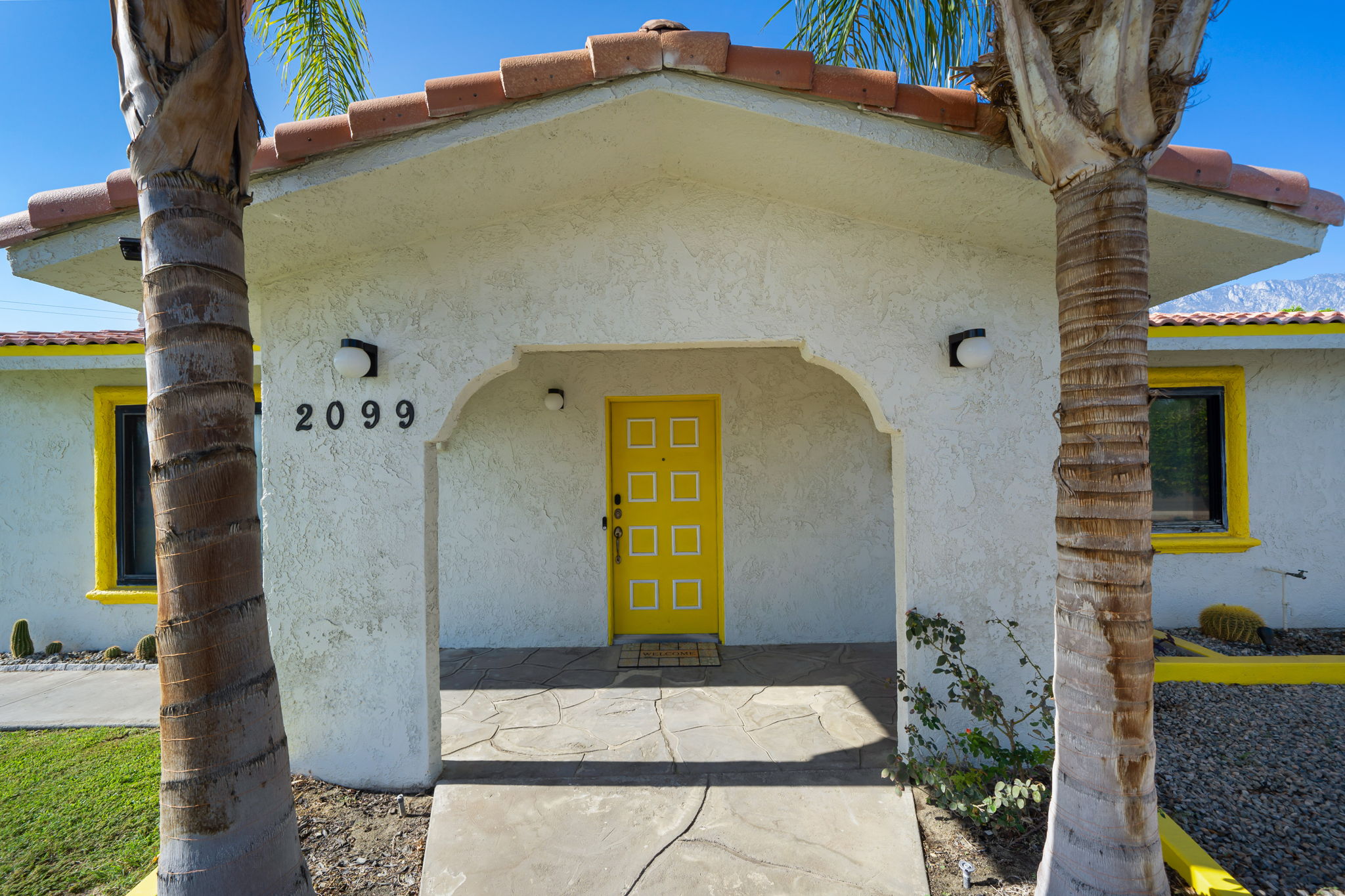 2099 E Racquet Club Rd, Palm Springs, CA 92262, USA Photo 11