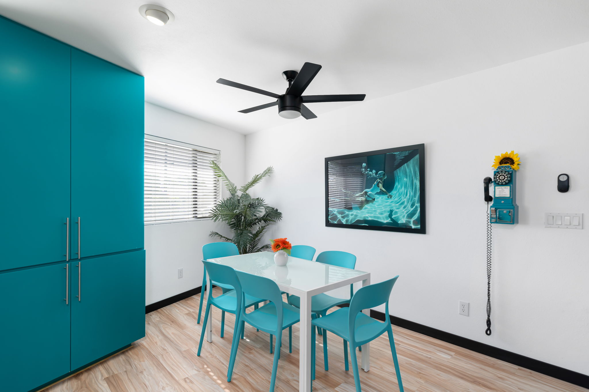 2099 E Racquet Club Rd, Palm Springs, CA 92262, USA Photo 24