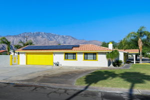 2099 E Racquet Club Rd, Palm Springs, CA 92262, USA Photo 2
