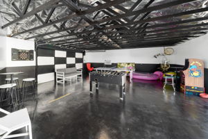 2099 E Racquet Club Rd, Palm Springs, CA 92262, USA Photo 27