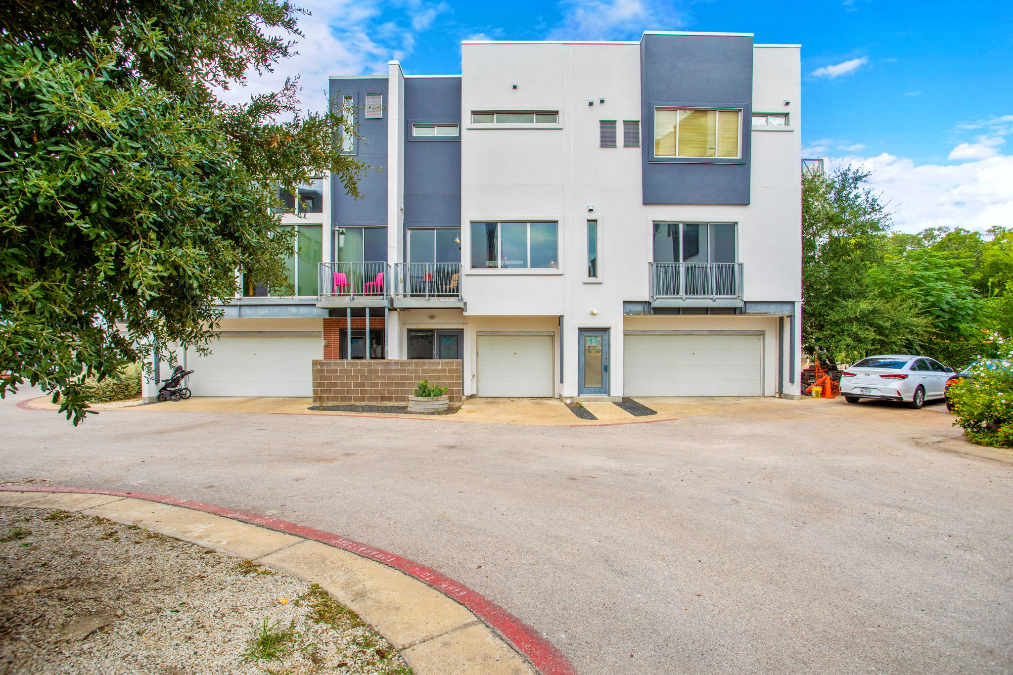 4801 S Congress Ave K2, Austin, TX 78745, US
