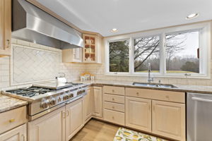 781 Upper Mainland Rd, Harleysville, PA 19438, US Photo 10