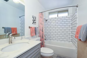 2661 Lassen Way, Pinole, CA 94564, USA Photo 12