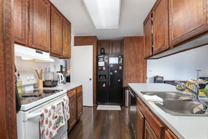 2661 Lassen Way, Pinole, CA 94564, USA Photo 7