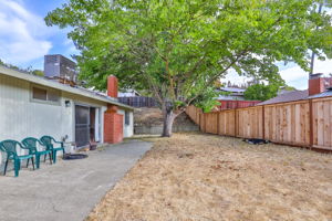 2661 Lassen Way, Pinole, CA 94564, USA Photo 18