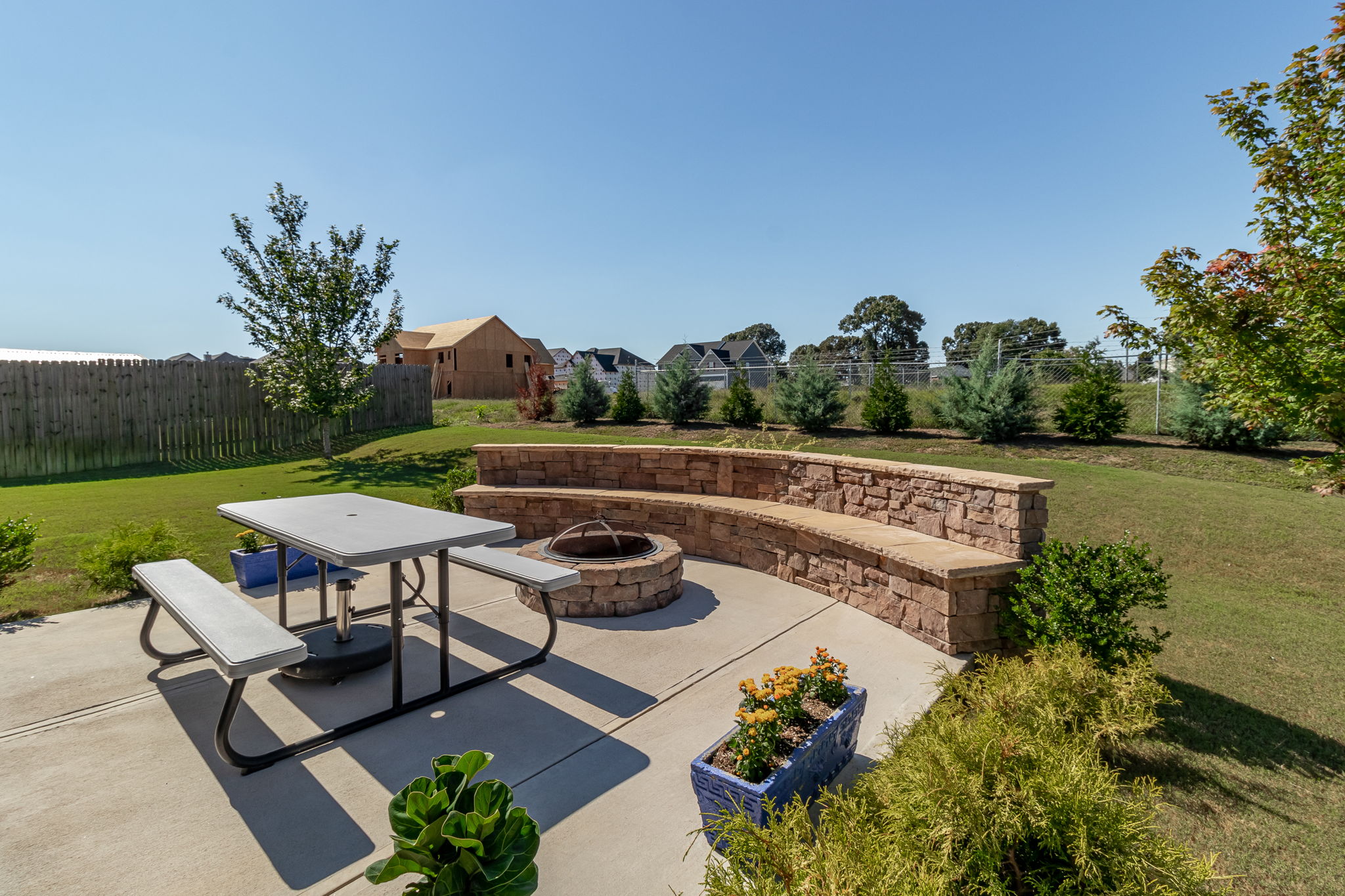Back Patio/Fire Pit