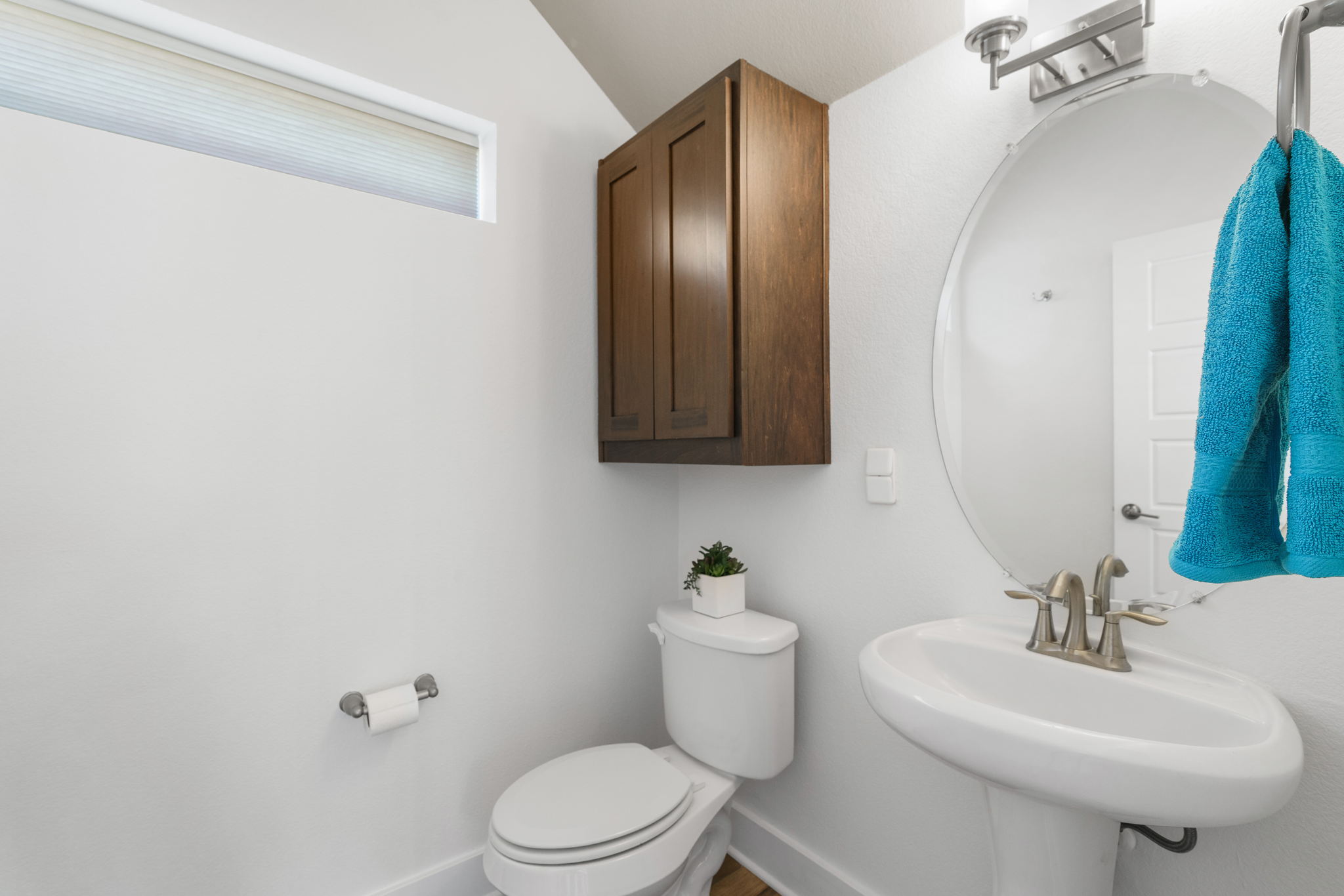 2001 Carlson Dr, Austin, TX 78741, USA Photo 16