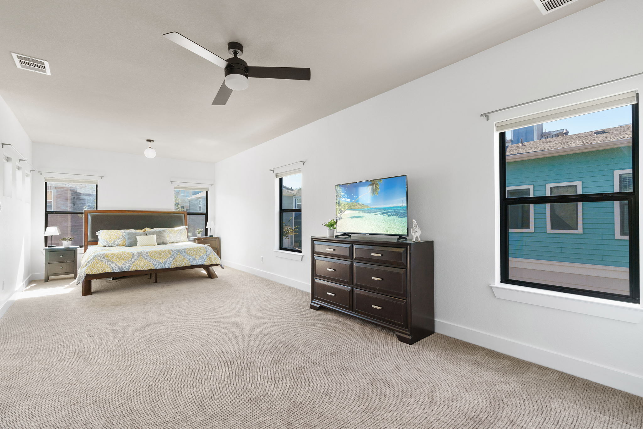 2001 Carlson Dr, Austin, TX 78741, USA Photo 21