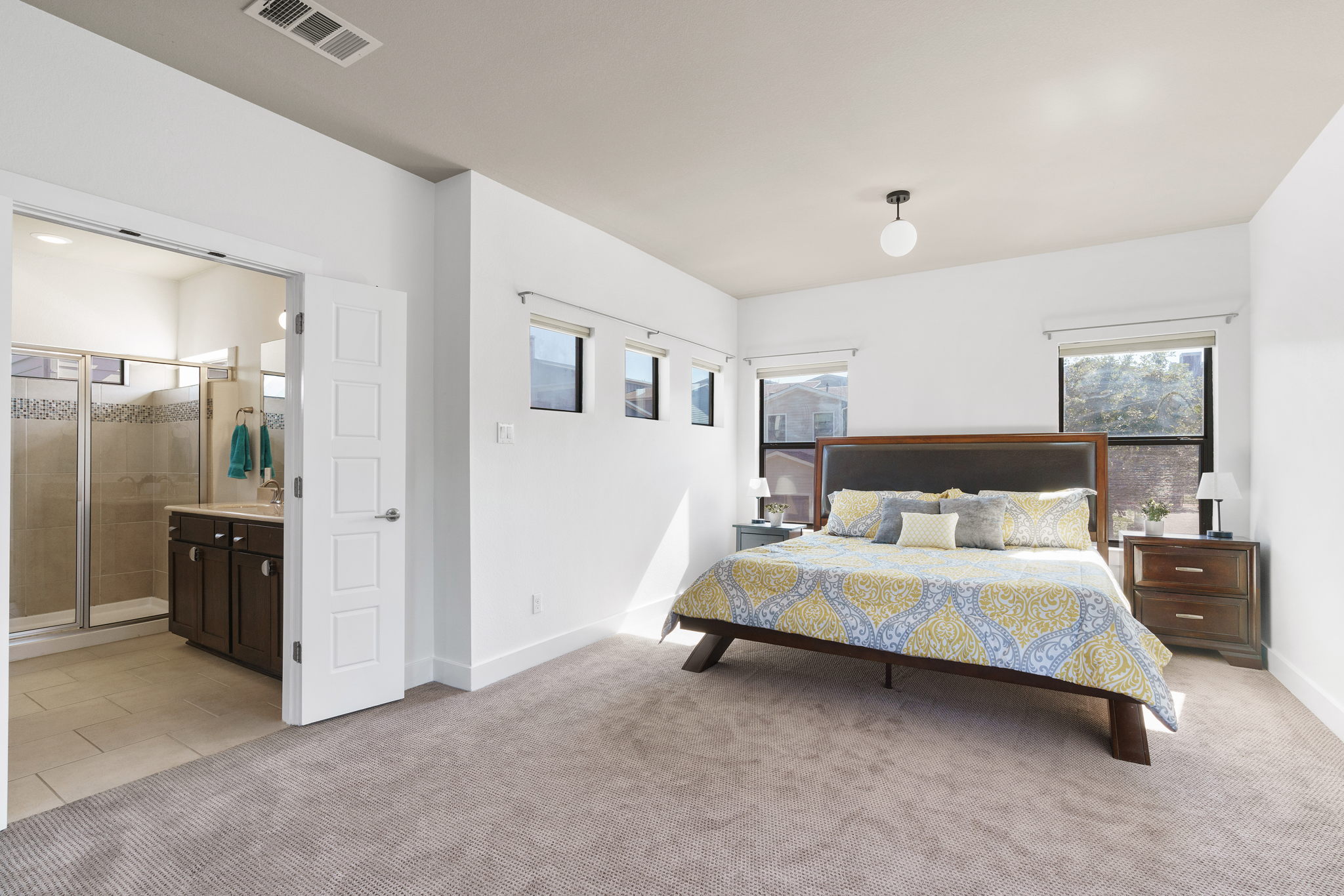 2001 Carlson Dr, Austin, TX 78741, USA Photo 22