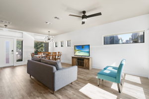 2001 Carlson Dr, Austin, TX 78741, USA Photo 7