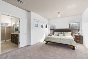 2001 Carlson Dr, Austin, TX 78741, USA Photo 21