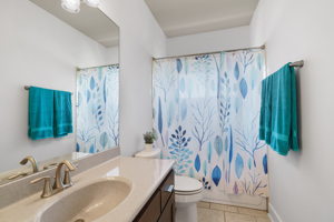 2001 Carlson Dr, Austin, TX 78741, USA Photo 28