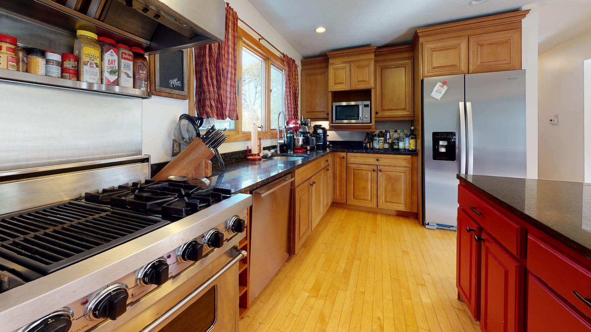 13 Folsom Dr, Biddeford, ME 04005, US Photo 18