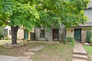 782 Merion Greene, Charlottesville, VA 22901, US Photo 3