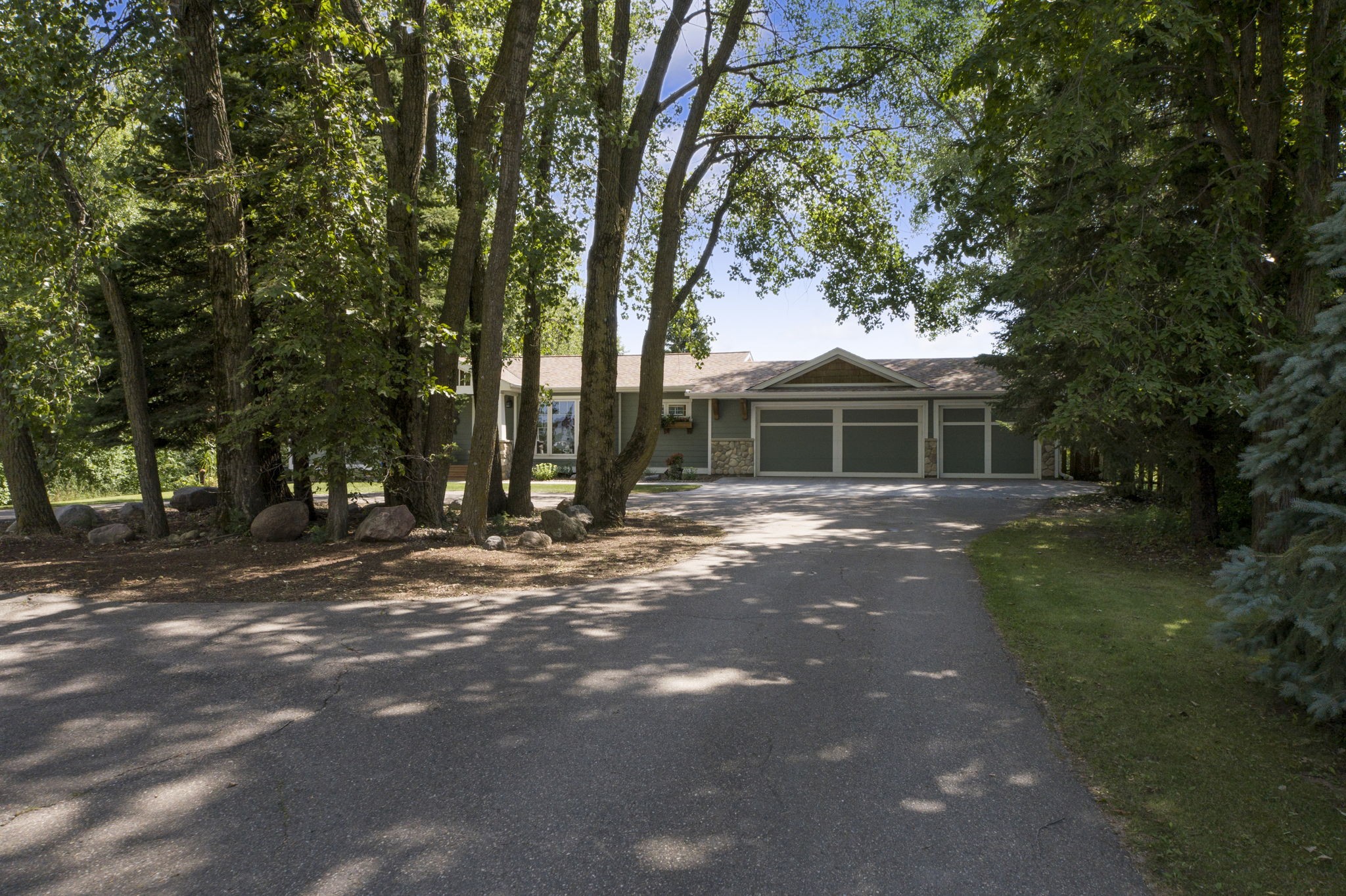 4275 182nd St E, Prior Lake, MN 55372, US Photo 50