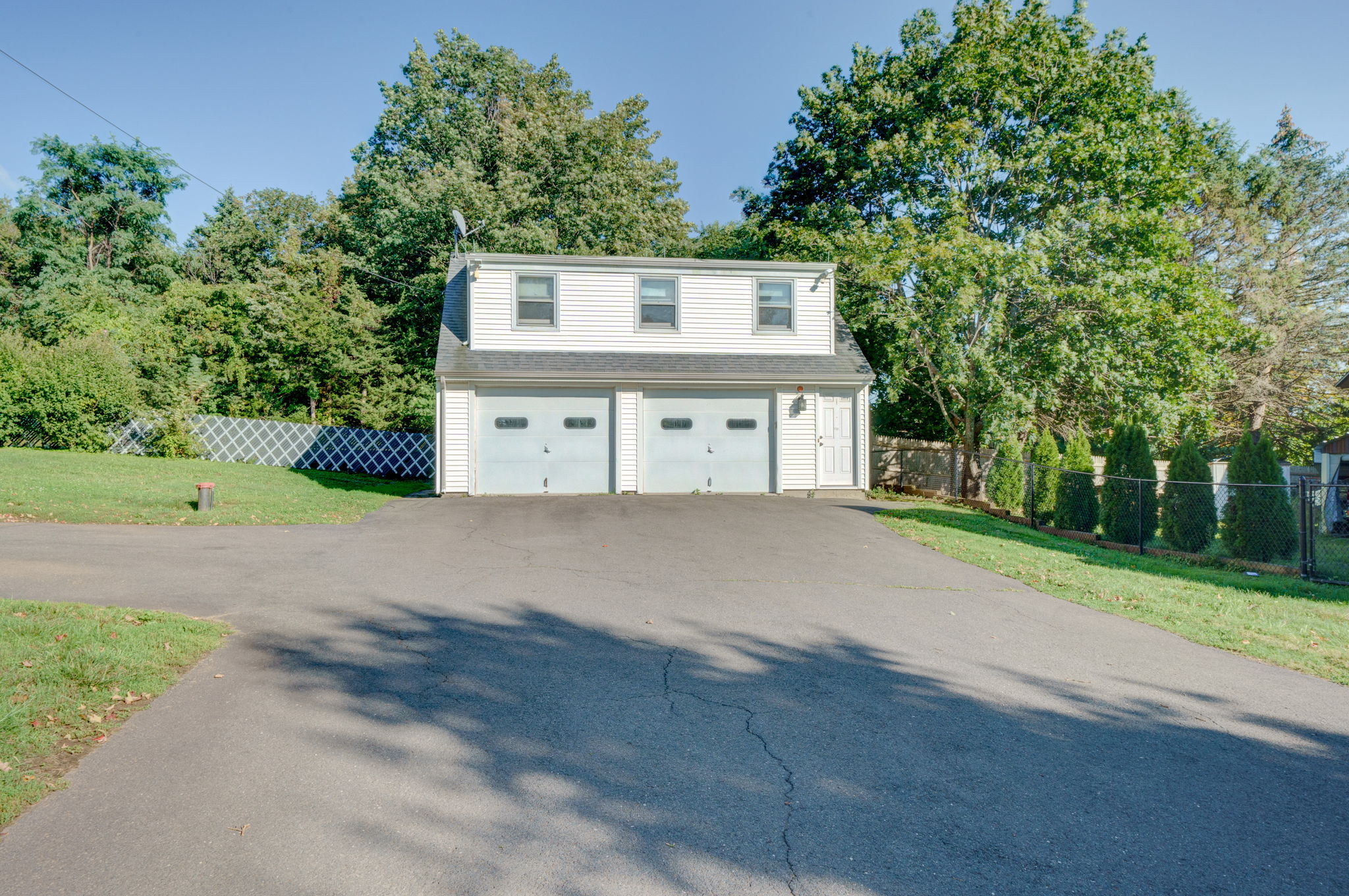 1697 Chamberlain Hwy, Berlin, CT 06037, USA Photo 54