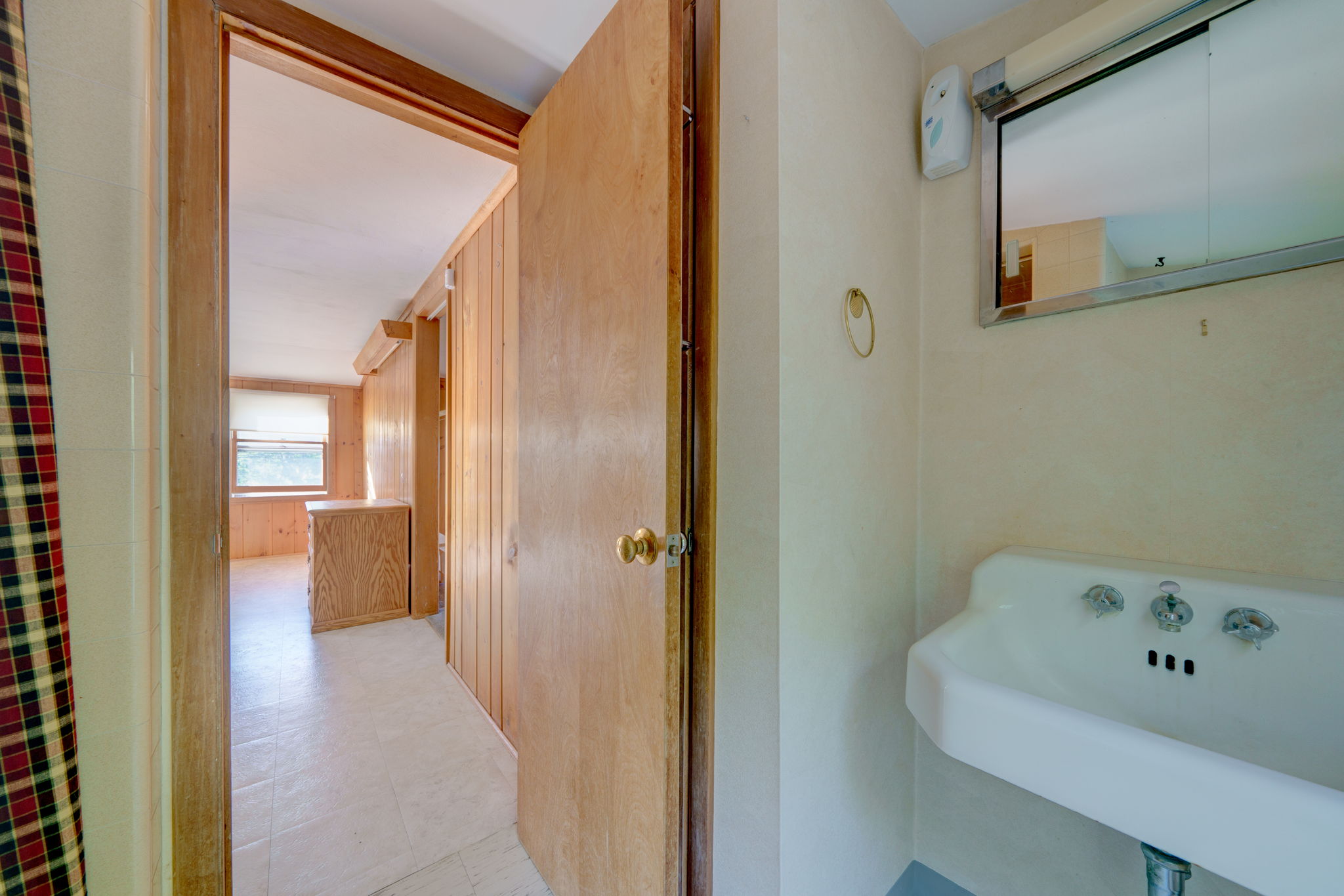 1697 Chamberlain Hwy, Berlin, CT 06037, USA Photo 62